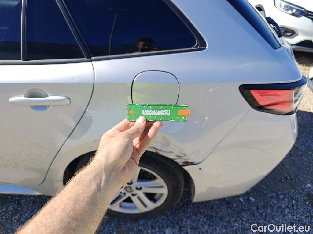  Toyota  Corolla TOYOTA  / 2019 / 5P / familiar 1.8 125H ACTIVE TECH E-CVT TOU SPORT #1