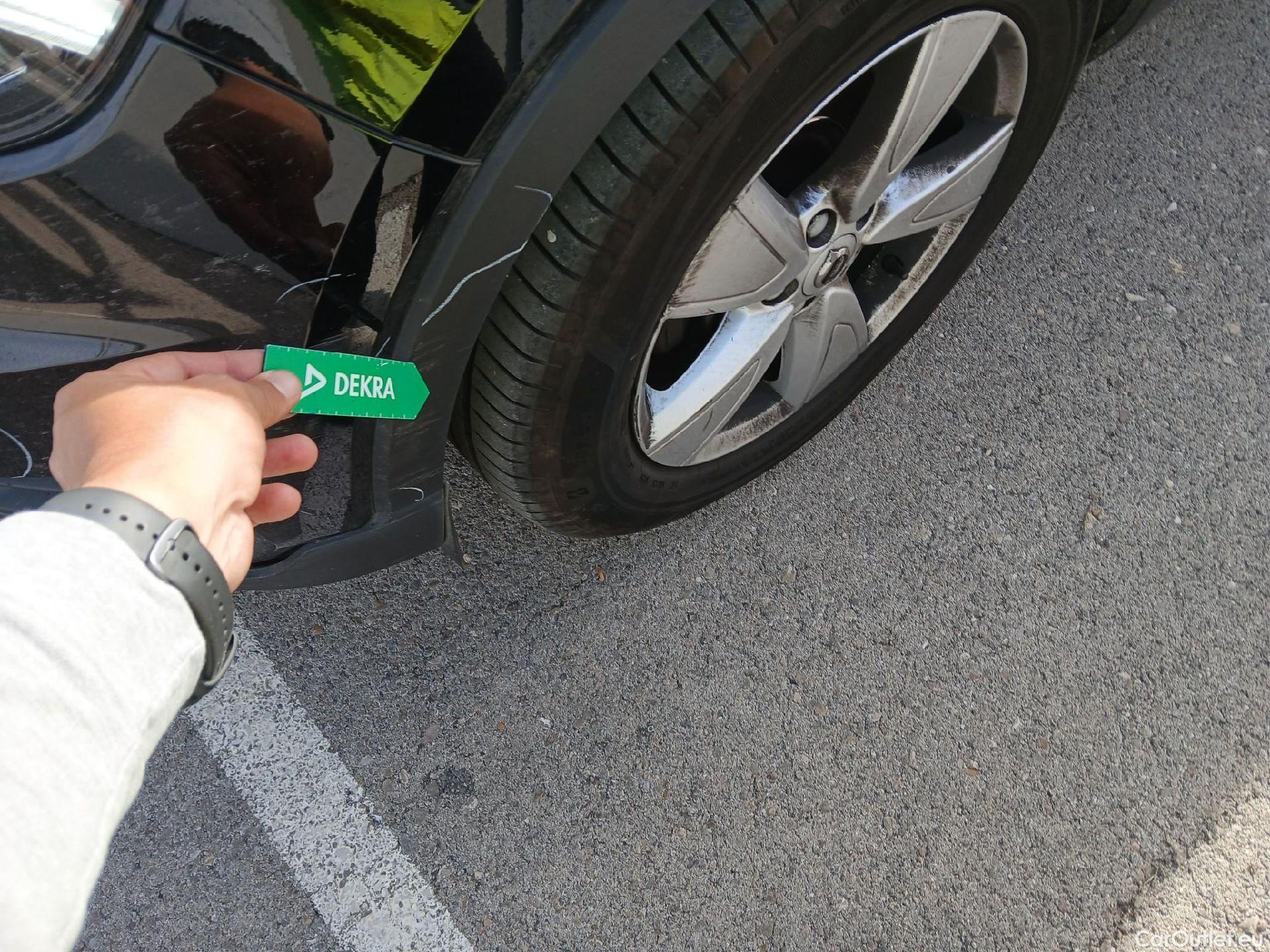  Volvo  XC 40 VOLVO XC40 / 2017 / 5P / todoterreno 1.5 T2 Momentum Core #14