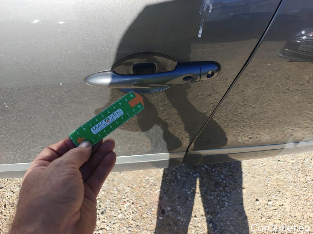  Renault  Scenic RENAULT SCÉNIC 5p 3G monovolumen compacto BOSE Energy dCi 130 eco2 Euro 6 #65