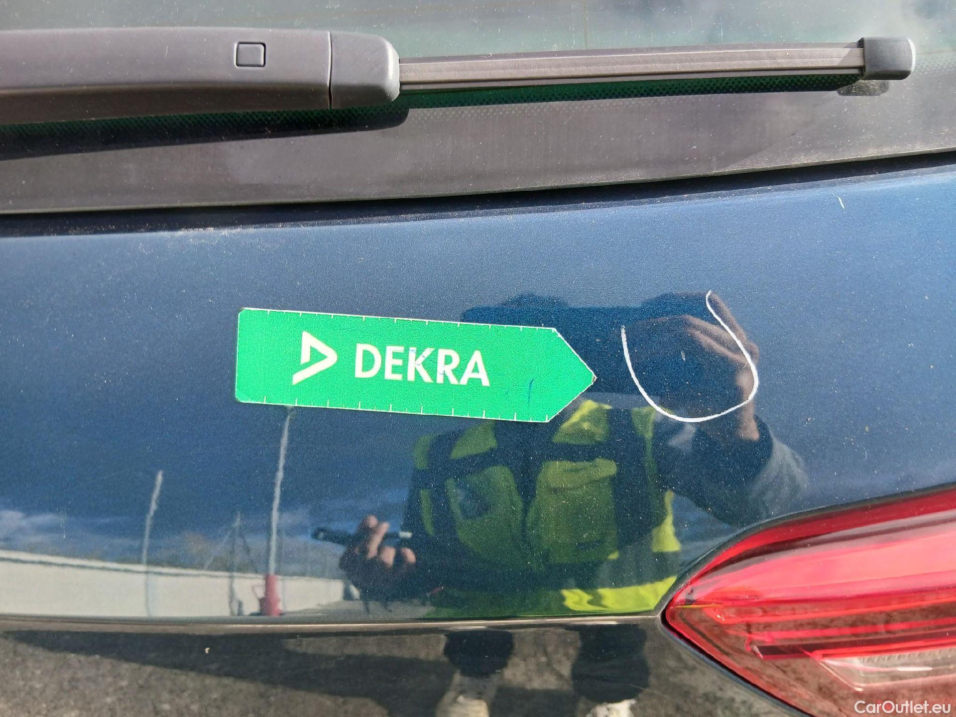  Volkswagen  Tiguan VOLKSWAGEN  / 2020 / 5P / todoterreno Life 2.0 TDI 90kW (122CV) #23