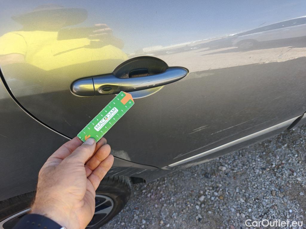  Renault  Scenic RENAULT SCÉNIC 5p 3G monovolumen compacto BOSE Energy dCi 130 eco2 Euro 6 #67