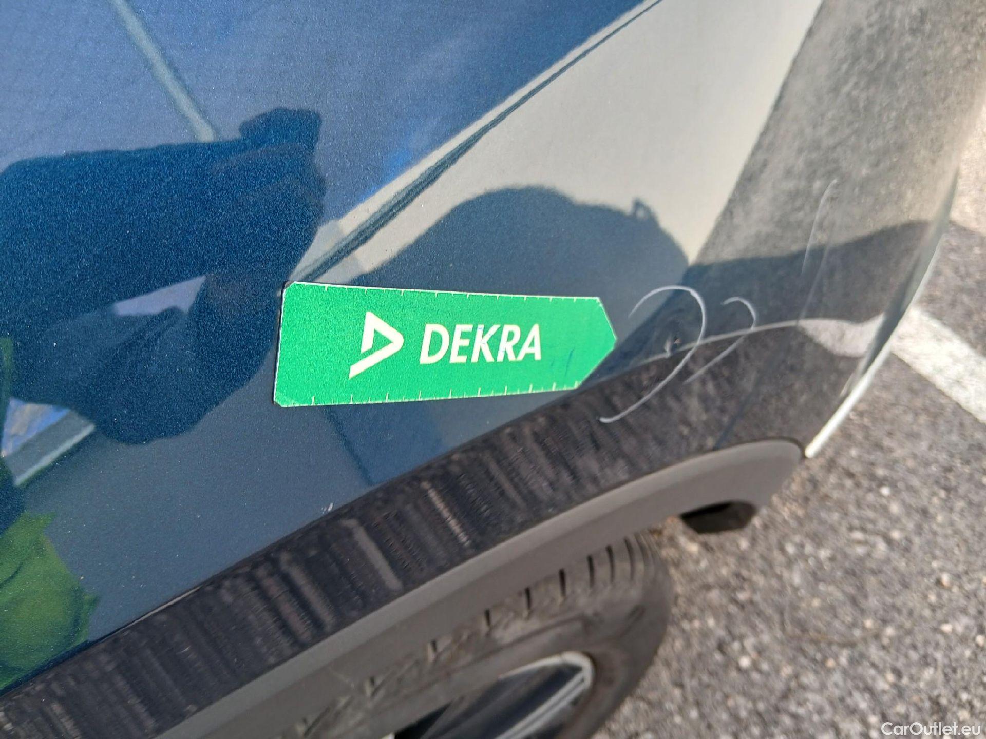  Volkswagen  Tiguan VOLKSWAGEN  / 2020 / 5P / todoterreno Life 2.0 TDI 90kW (122CV) #15