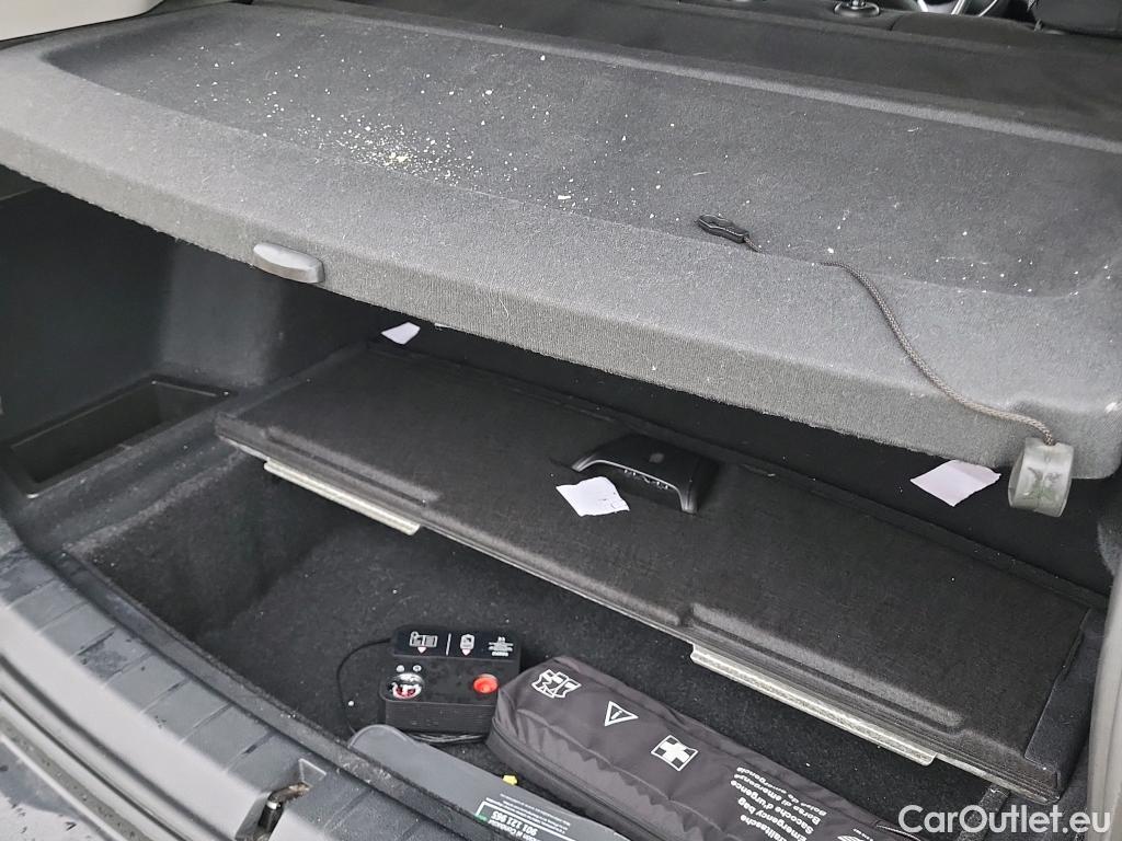  Bmw  X1 BMW  / 2019 / 5P / todoterreno sDrive16d #9