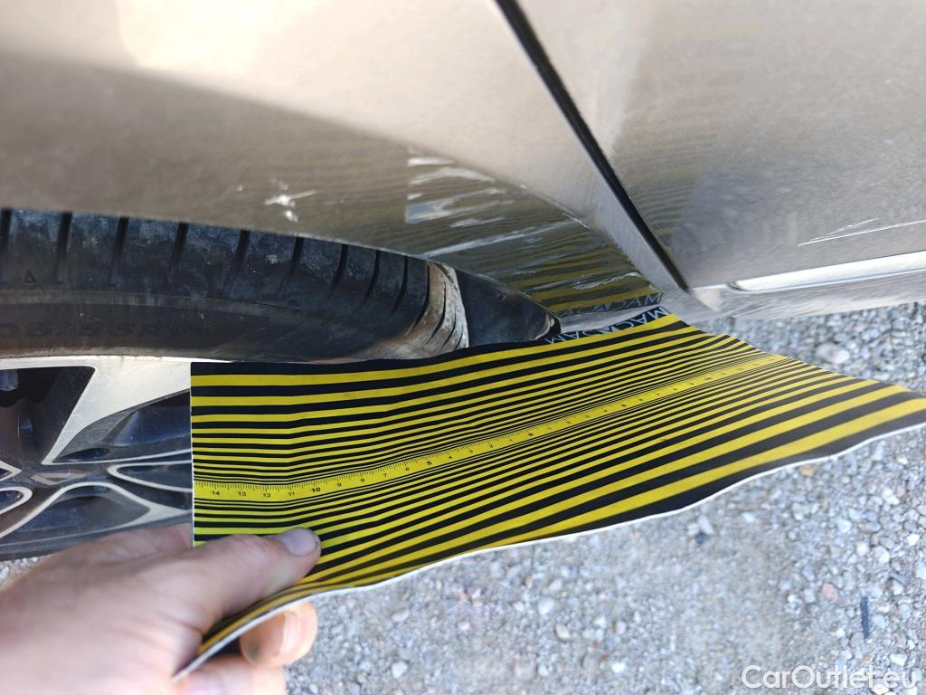  Renault  Scenic RENAULT SCÉNIC 5p 3G monovolumen compacto BOSE Energy dCi 130 eco2 Euro 6 #7