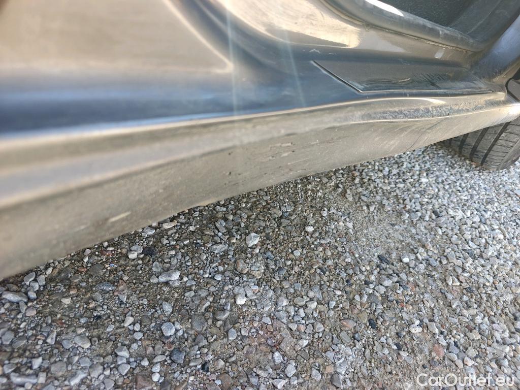  Renault  Scenic RENAULT SCÉNIC 5p 3G monovolumen compacto BOSE Energy dCi 130 eco2 Euro 6 #3