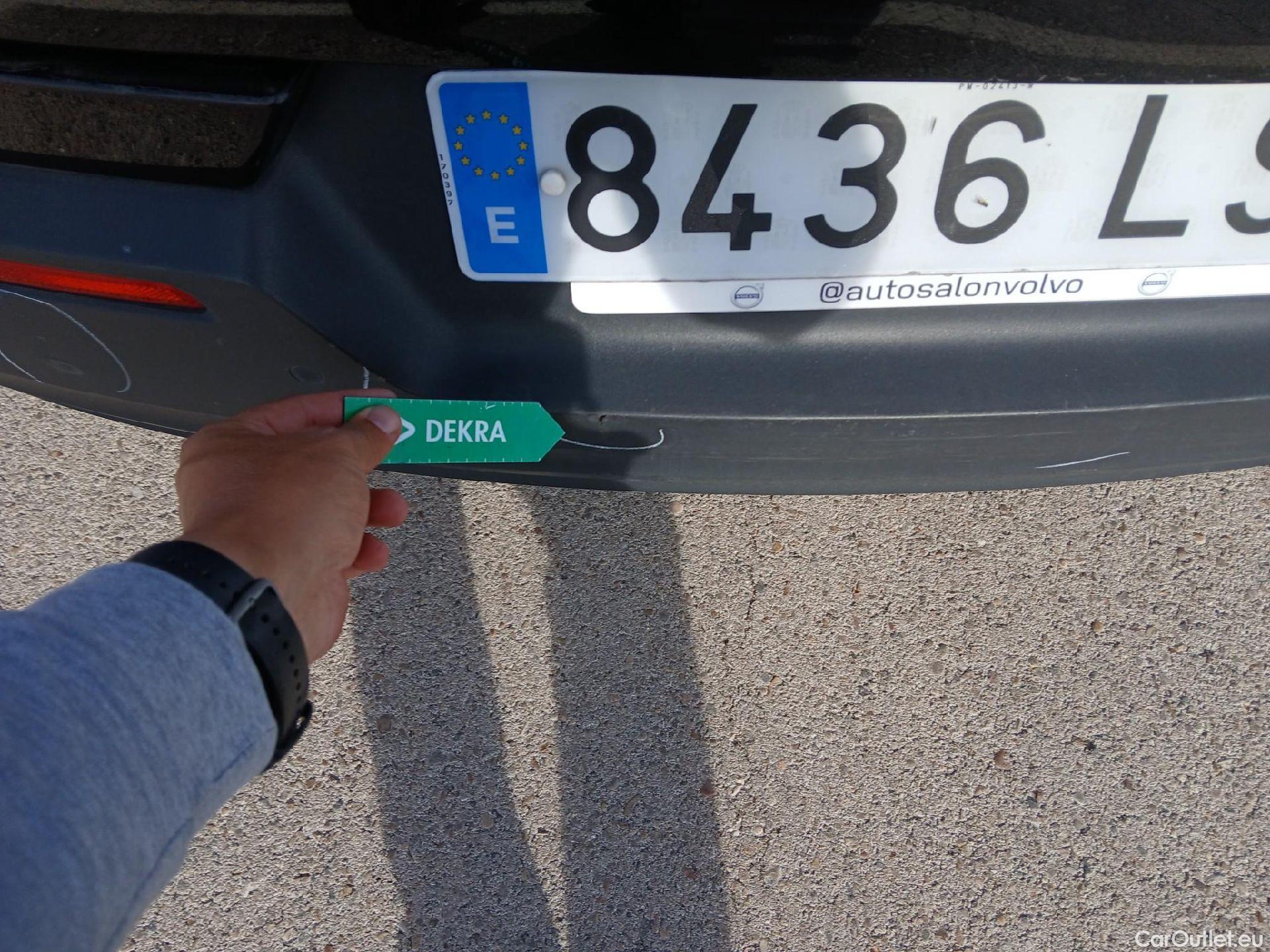  Volvo  XC 40 VOLVO XC40 / 2017 / 5P / todoterreno 1.5 T2 Momentum Core #24