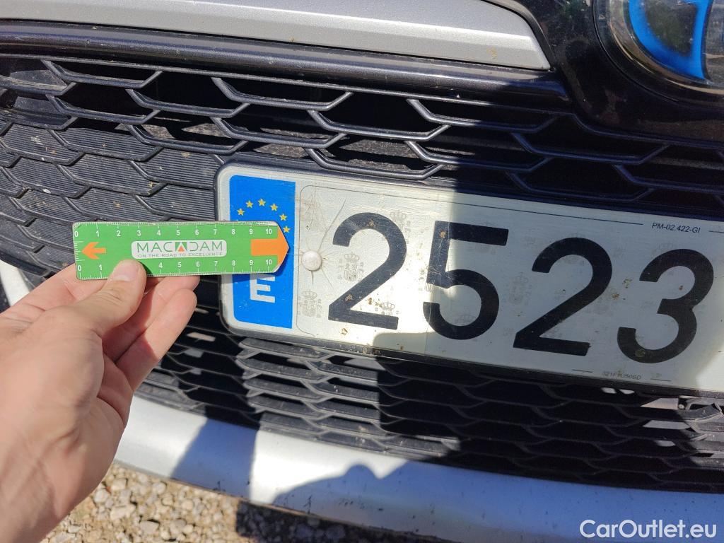  Toyota  Corolla TOYOTA  / 2019 / 5P / familiar 1.8 125H ACTIVE TECH E-CVT TOU SPORT #90