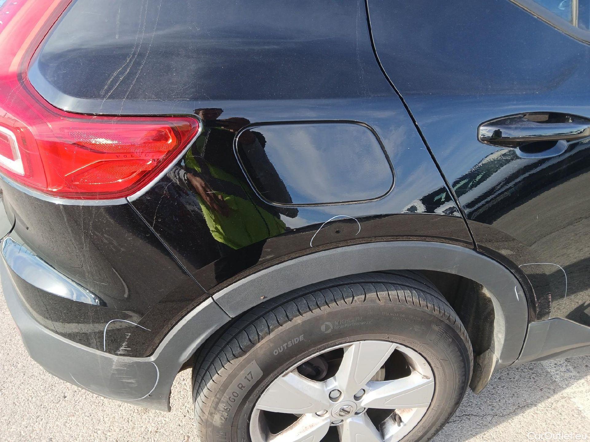  Volvo  XC 40 VOLVO XC40 / 2017 / 5P / todoterreno 1.5 T2 Momentum Core #31