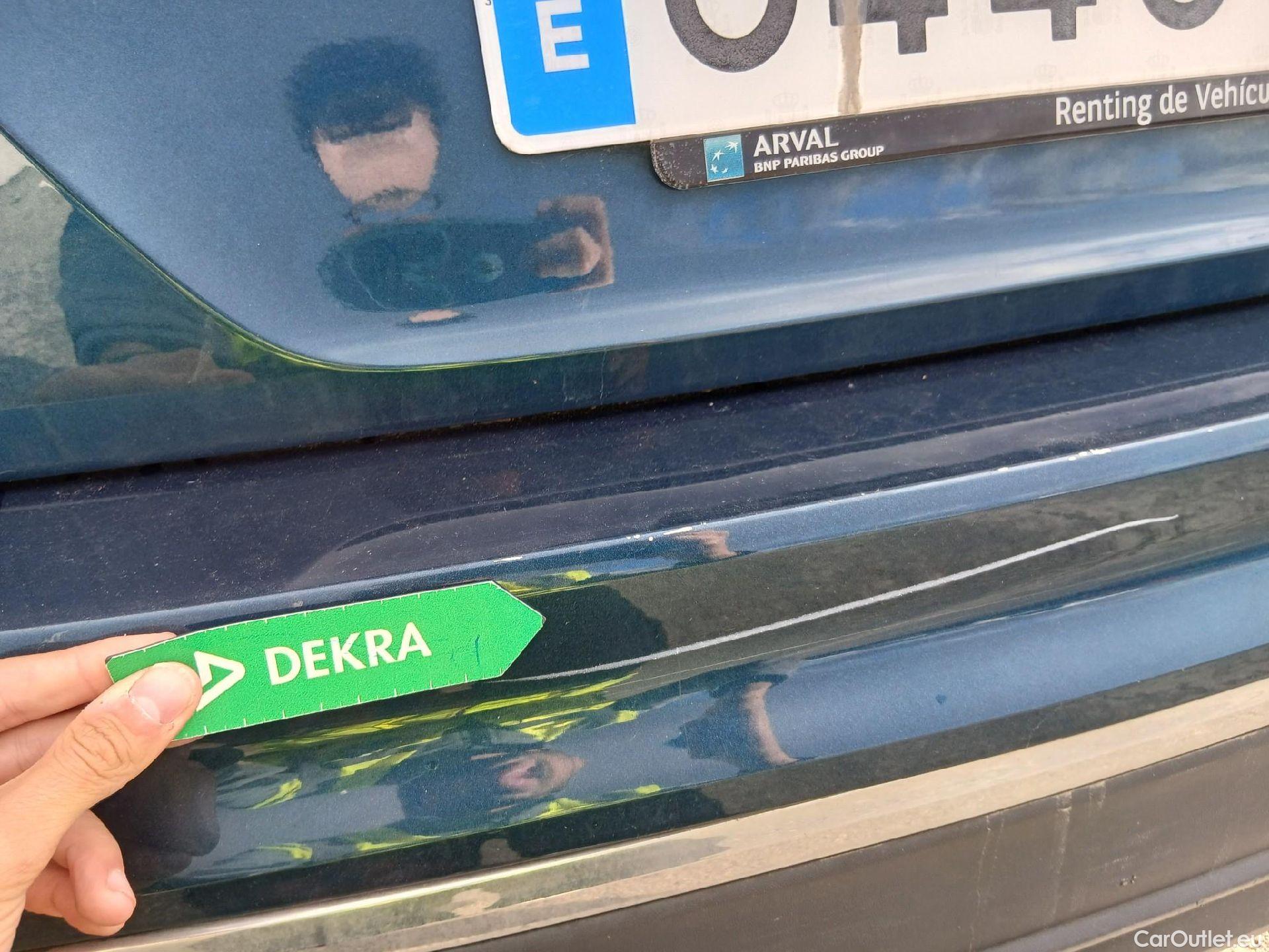  Volkswagen  Tiguan VOLKSWAGEN  / 2020 / 5P / todoterreno Life 2.0 TDI 90kW (122CV) #19