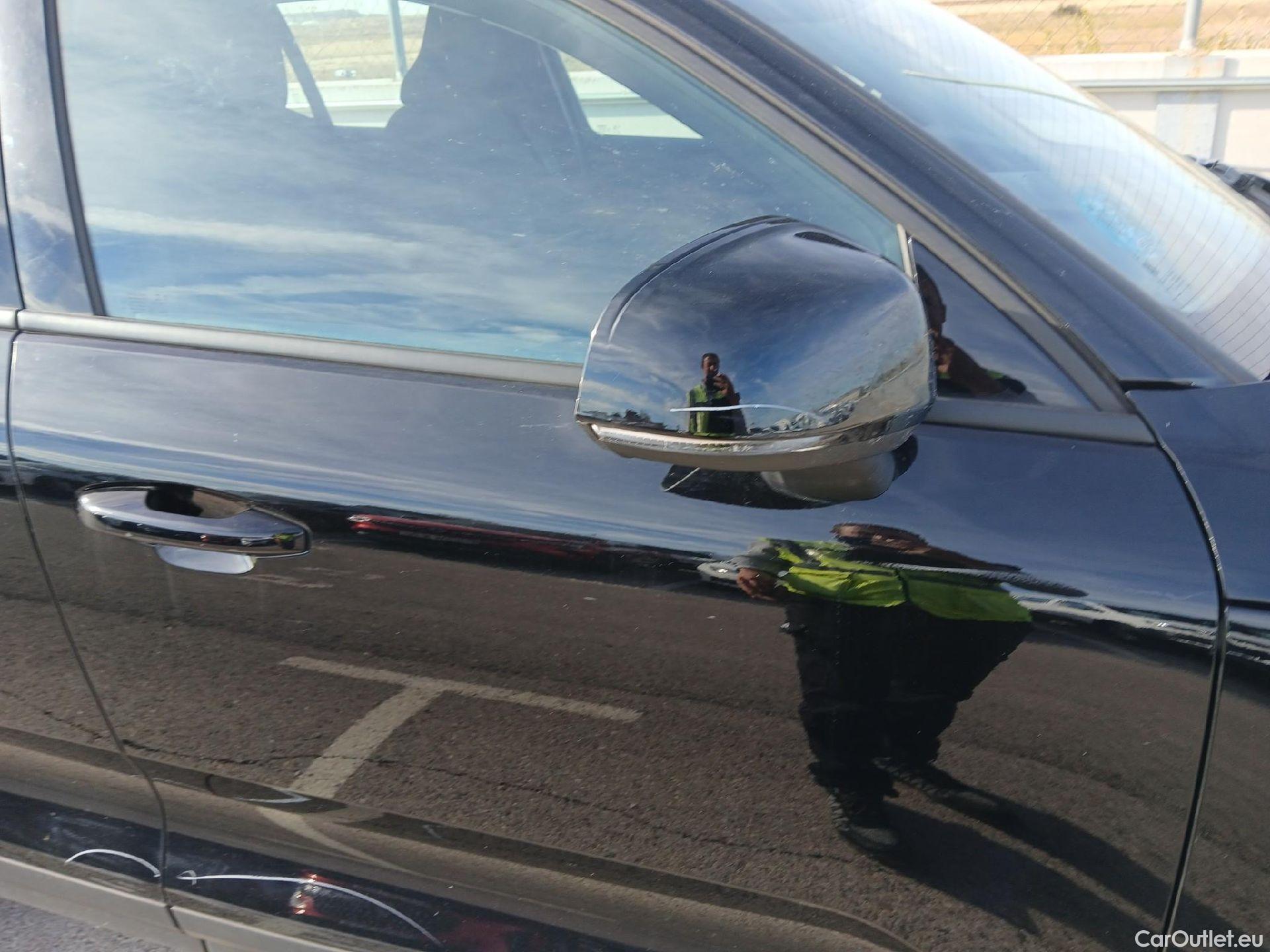  Volvo  XC 40 VOLVO XC40 / 2017 / 5P / todoterreno 1.5 T2 Momentum Core #38