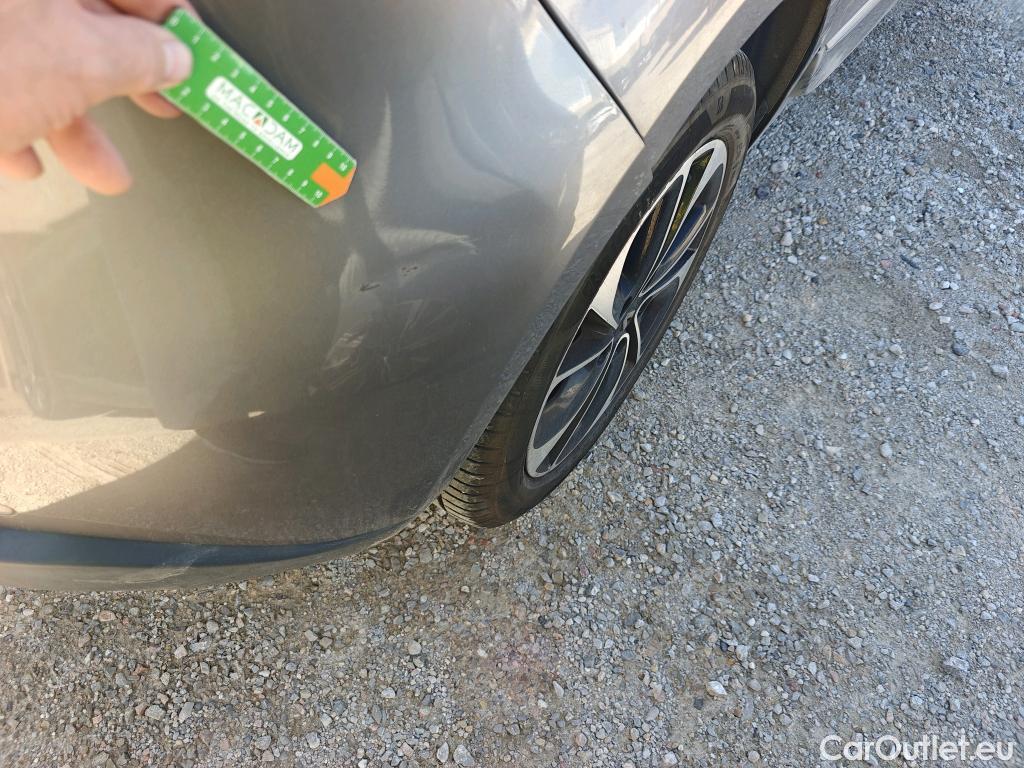  Renault  Scenic RENAULT SCÉNIC 5p 3G monovolumen compacto BOSE Energy dCi 130 eco2 Euro 6 #54