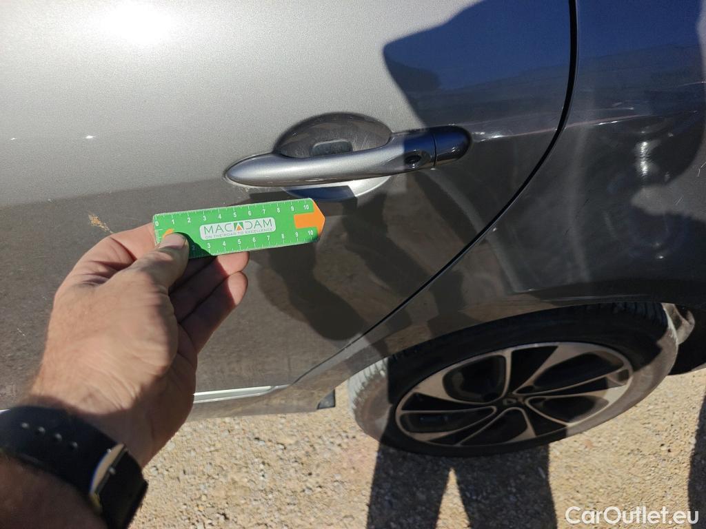  Renault  Scenic RENAULT SCÉNIC 5p 3G monovolumen compacto BOSE Energy dCi 130 eco2 Euro 6 #62