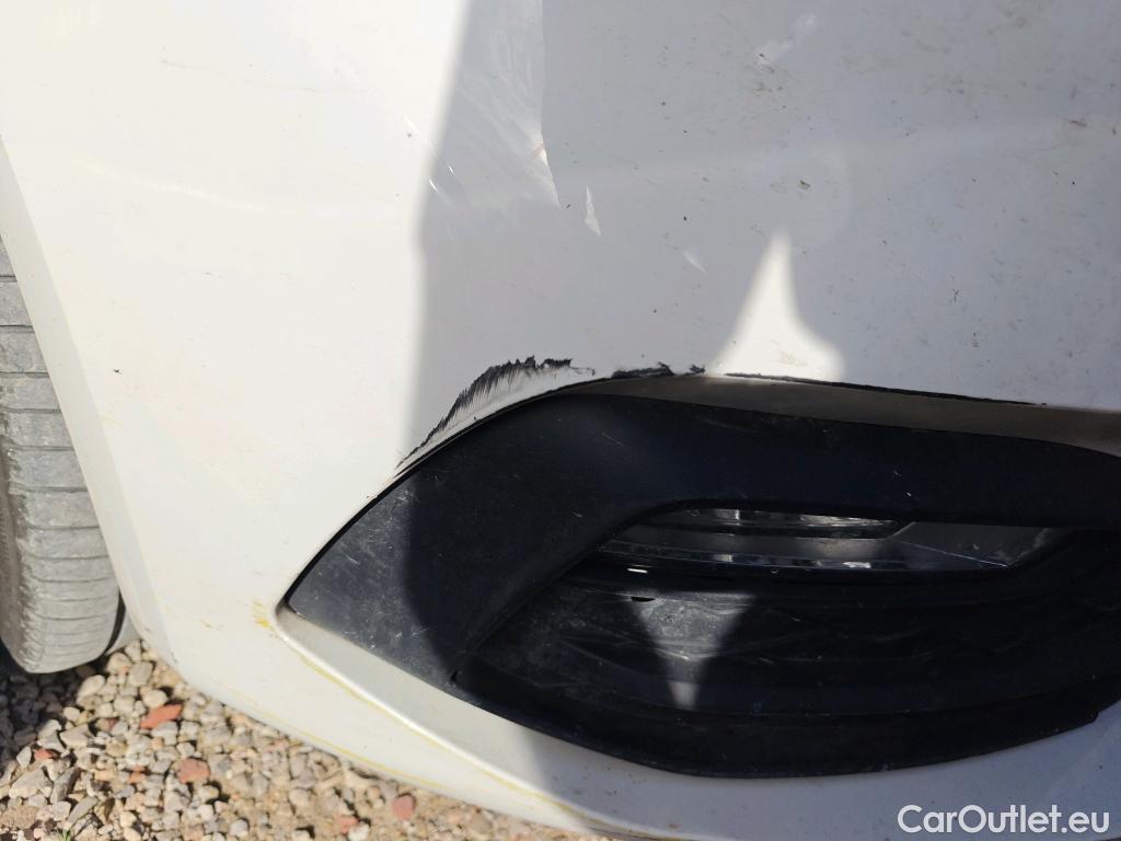  Seat  Leon SEAT Nuevo León / 2020 / 5P / familiar SP 2.0 TDI 85kW Style Go(SP) #40