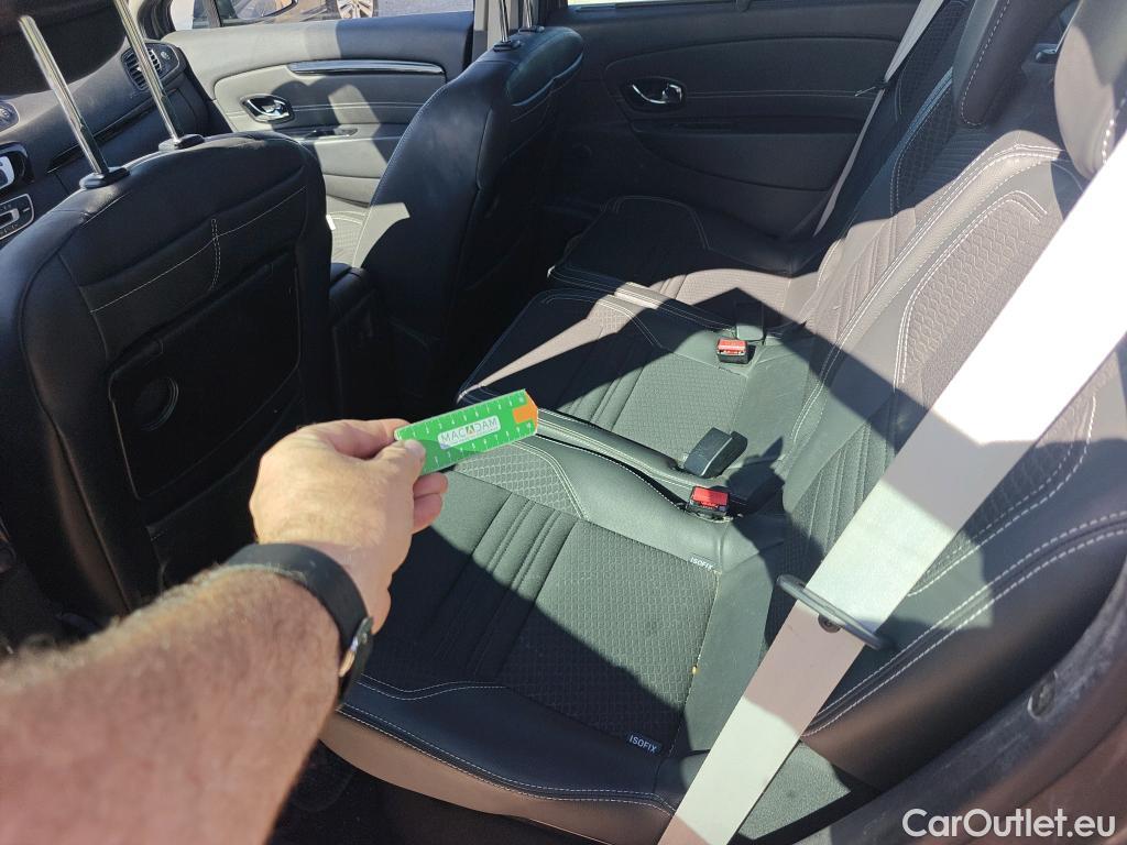  Renault  Scenic RENAULT SCÉNIC 5p 3G monovolumen compacto BOSE Energy dCi 130 eco2 Euro 6 #71