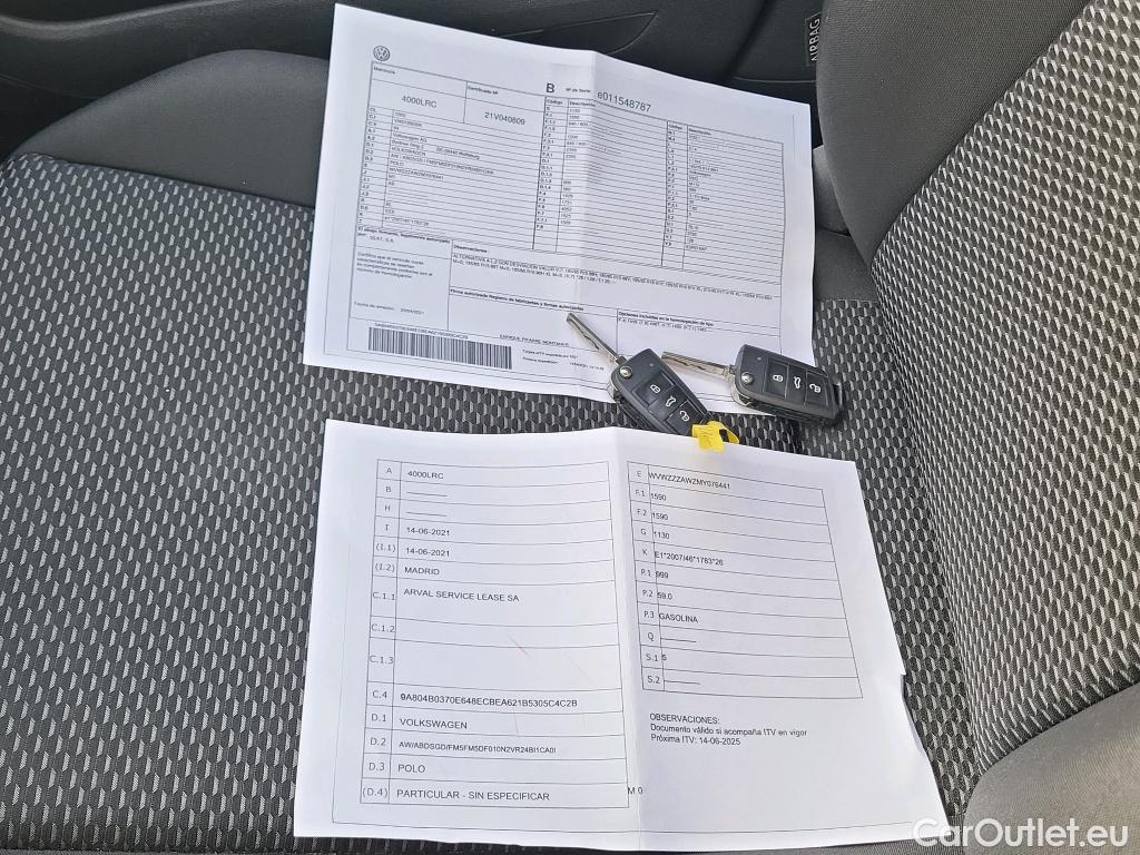  Volkswagen  Polo VOLKSWAGEN  / 2017 / 5P / berlina con portón Edition 1.0 59kW (80CV) #6