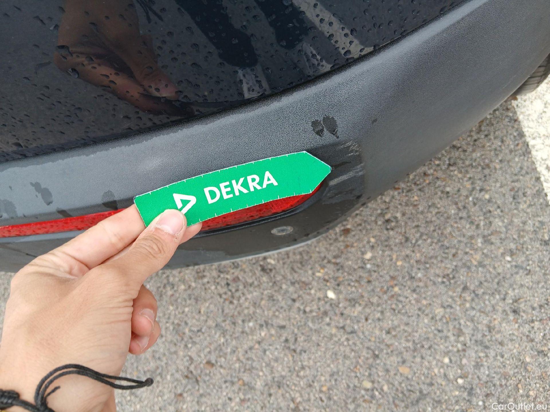  Volvo  XC 40 VOLVO XC40 / 2017 / 5P / todoterreno 2.0 D3 Momentum Pro Auto #18