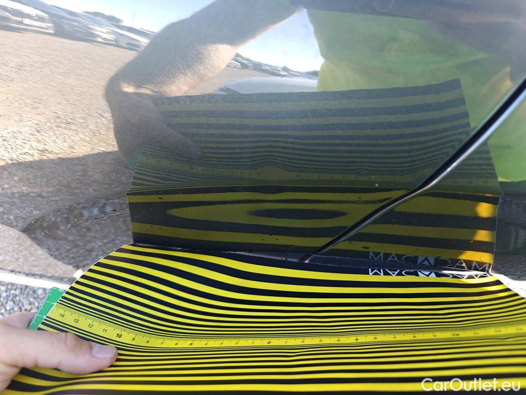  Hyundai  Santa Fe HYUNDAI  / 2018 / 5P / todoterreno 2.2 CRDi Tecno Auto 4x2 SR #12