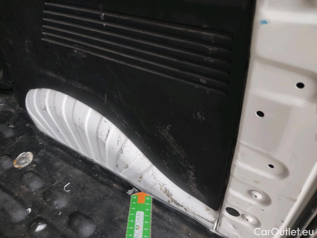  Peugeot  Partner PEUGEOT  / 2018 / 4P / furgón derivado de turismo Premium Standard 600kg BlueHDi 73kW (AC) #43