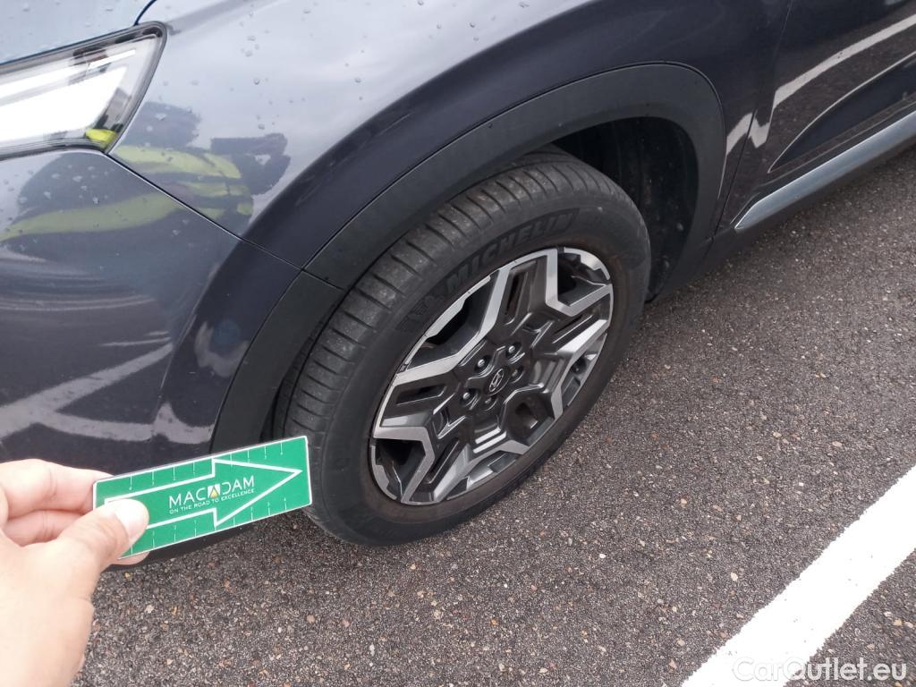  Hyundai  Santa Fe HYUNDAI  / 2021 / 5P / todoterreno 1.6 TGDi HEV Tecno Auto 4x2 #59