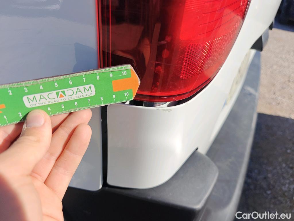  Peugeot  RIFTER PEUGEOT  / 2018 / 5P / combi Active Pack Business Std. BlueHDi 100 #9