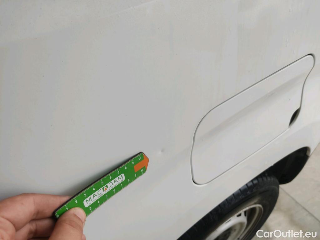  Peugeot  Partner PEUGEOT  / 2018 / 4P / furgón derivado de turismo Premium Standard 600kg BlueHDi 73kW (AC) #57