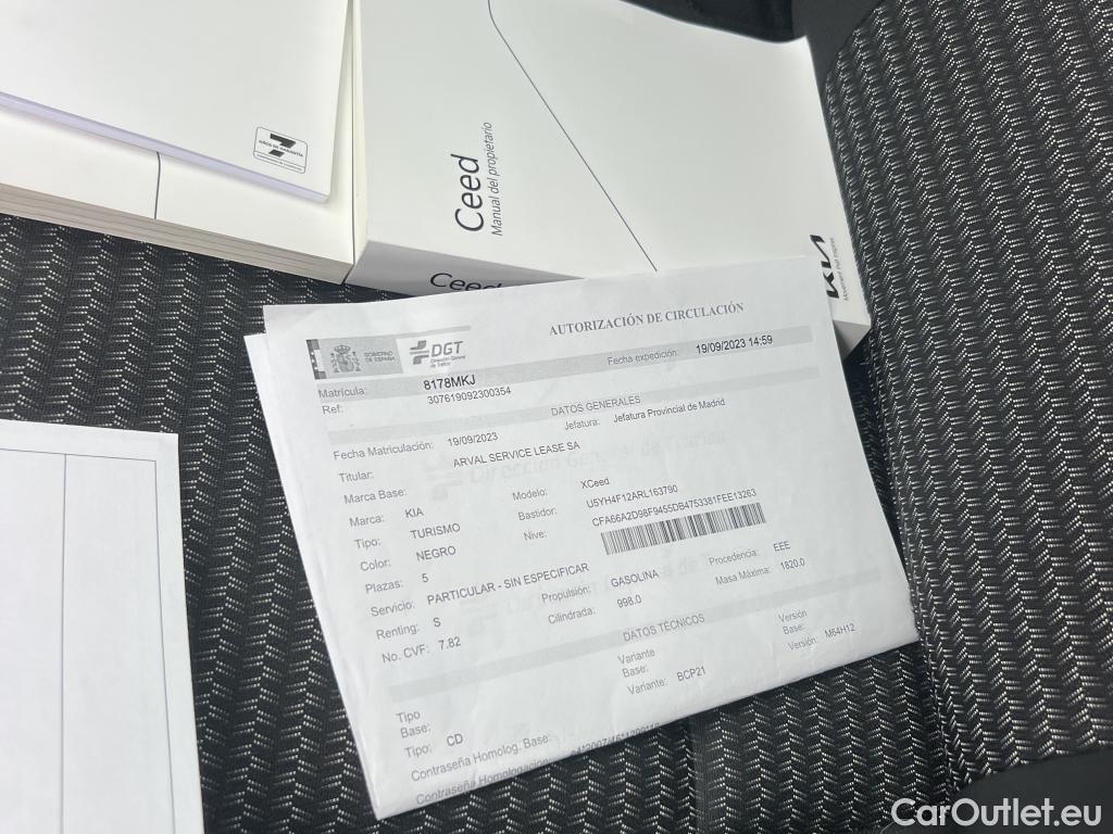  KIA  XCeed KIA  / 2022 / 5P / todoterreno 1.0 T-GDi Drive 88kW (120CV) #13