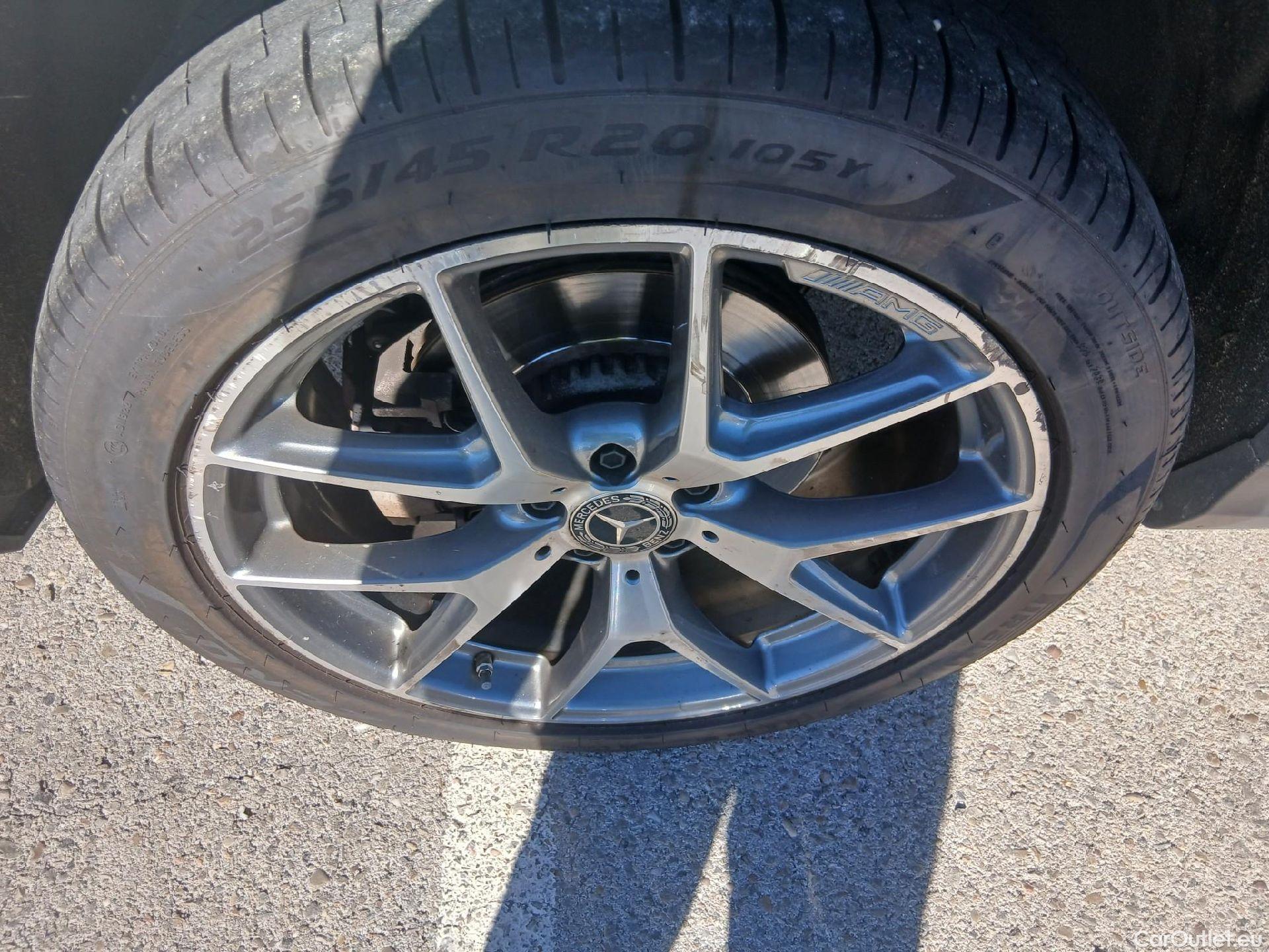  Mercedes  G-Klasee MERCEDES-BENZ Clase GLC / 2019 / 5P / todoterreno GLC 220 d 4MATIC (AC) #37