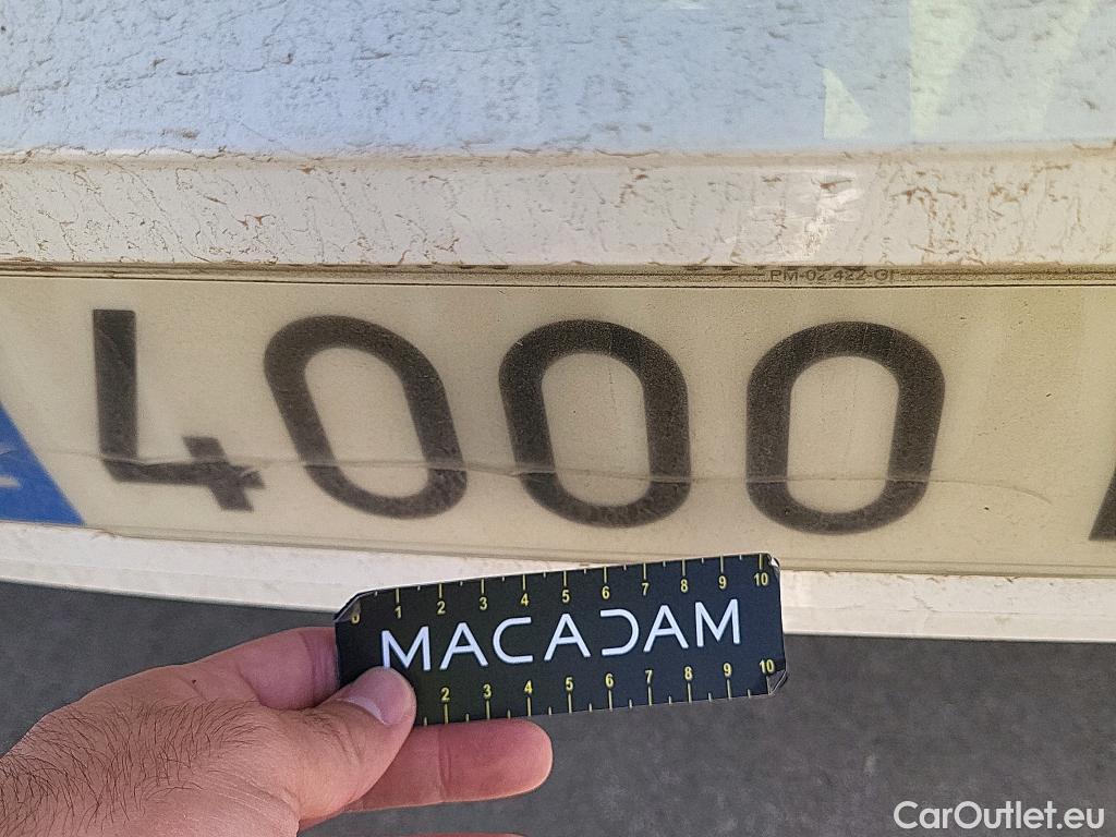  Volkswagen  Polo VOLKSWAGEN  / 2017 / 5P / berlina con portón Edition 1.0 59kW (80CV) #21