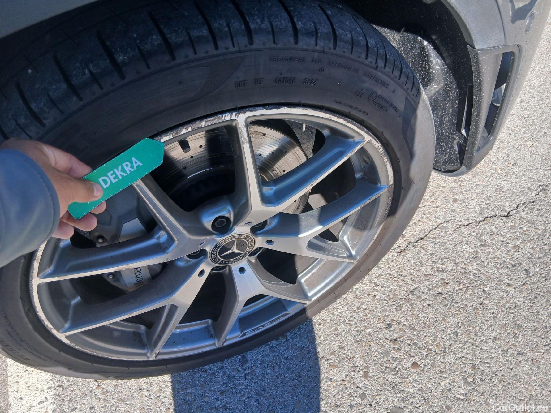  Mercedes  G-Klasee MERCEDES-BENZ Clase GLC / 2019 / 5P / todoterreno GLC 220 d 4MATIC (AC) #42