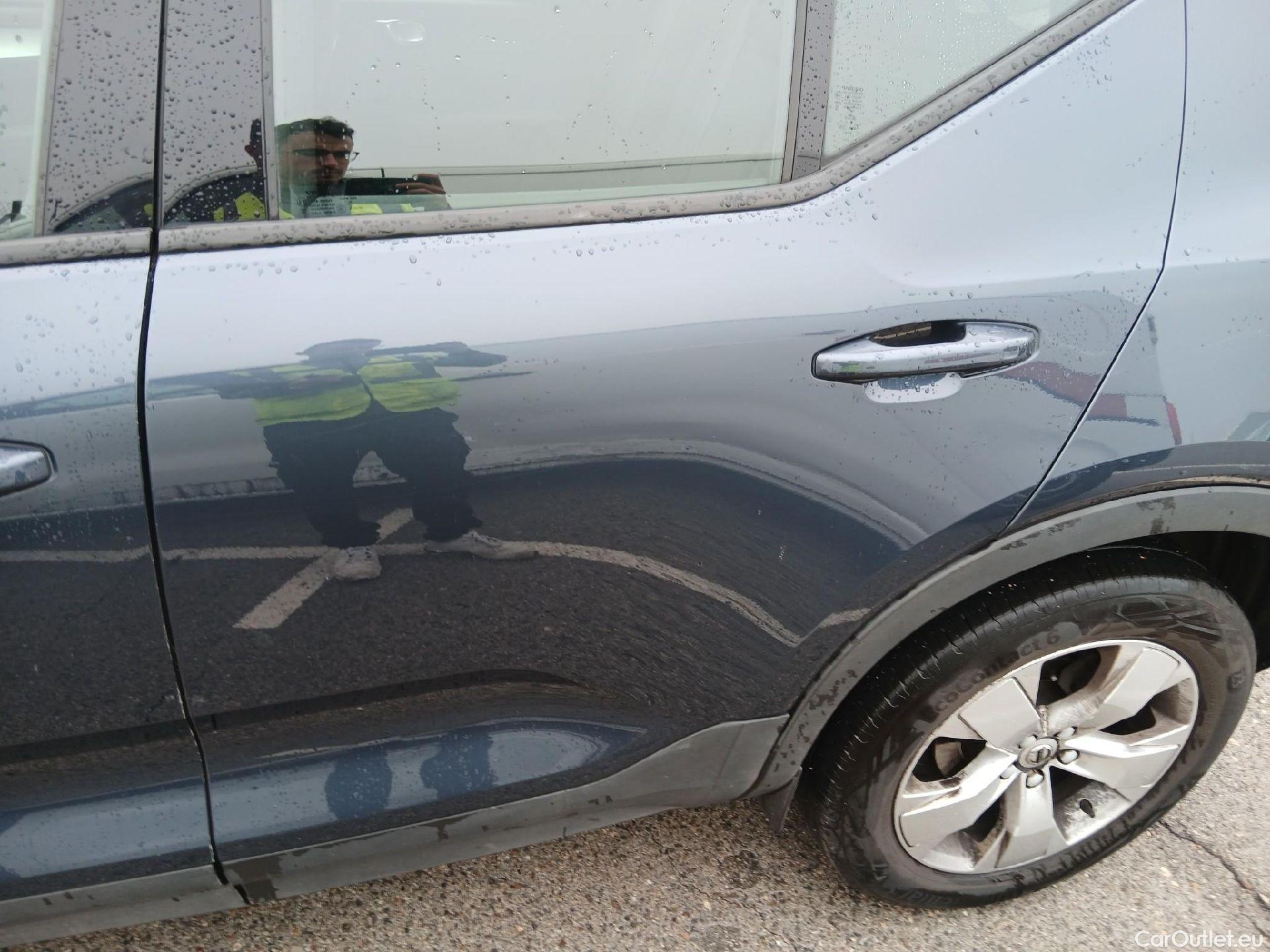  Volvo  XC 40 VOLVO XC40 / 2017 / 5P / todoterreno 2.0 D3 Momentum Pro Auto #12