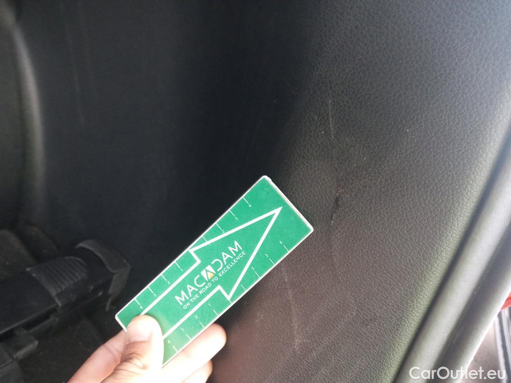  Hyundai  Santa Fe HYUNDAI  / 2021 / 5P / todoterreno 1.6 TGDi HEV Tecno Auto 4x2 #30