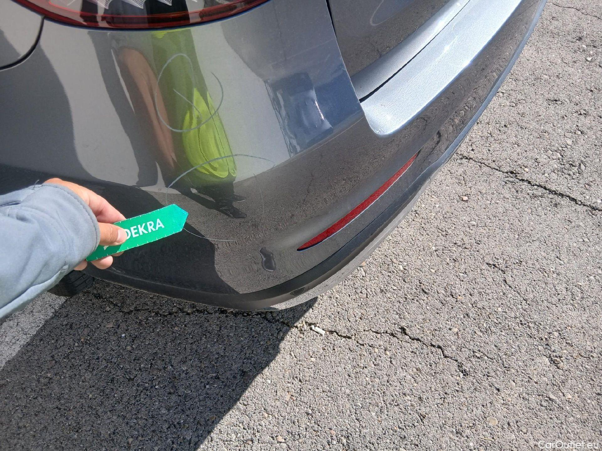  Mercedes  G-Klasee MERCEDES-BENZ Clase GLC / 2019 / 5P / todoterreno GLC 220 d 4MATIC (AC) #24