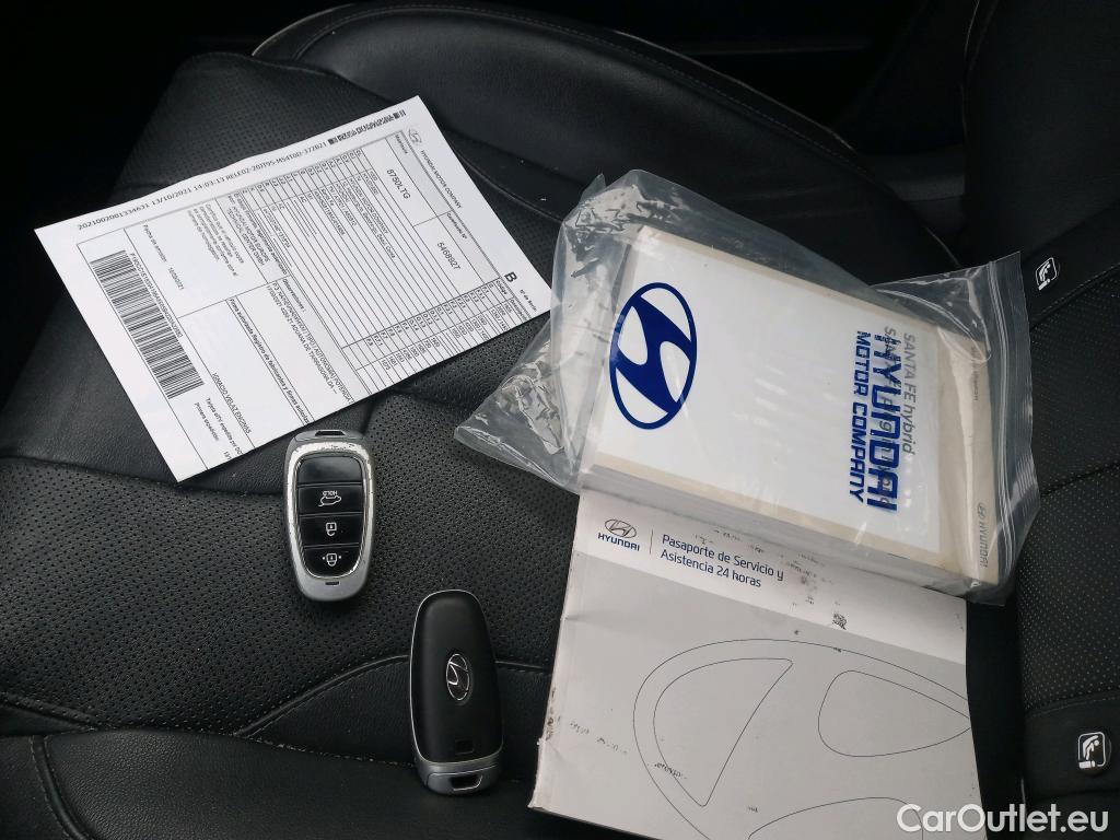  Hyundai  Santa Fe HYUNDAI  / 2021 / 5P / todoterreno 1.6 TGDi HEV Tecno Auto 4x2 #34