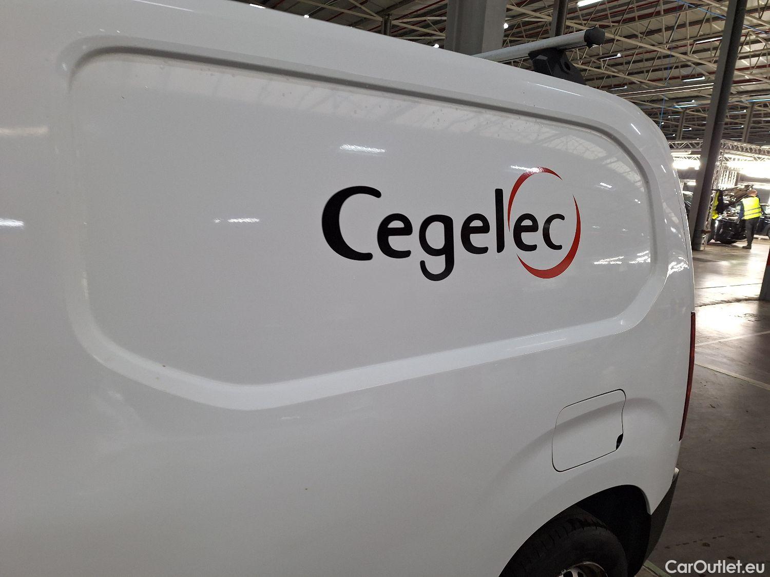  Peugeot  Partner Peugeot, _ '18, Peugeot  1.5 BHDi L1 Light 75kW s/s Premium #23