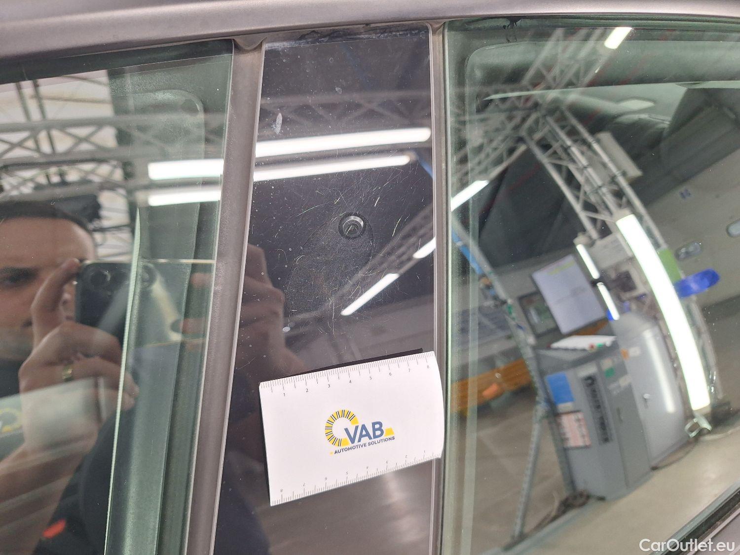  Tesla  Model 3 Tesla,  '18 BEV, Tesla  Long-Range Dual Motor AWD 4d #48