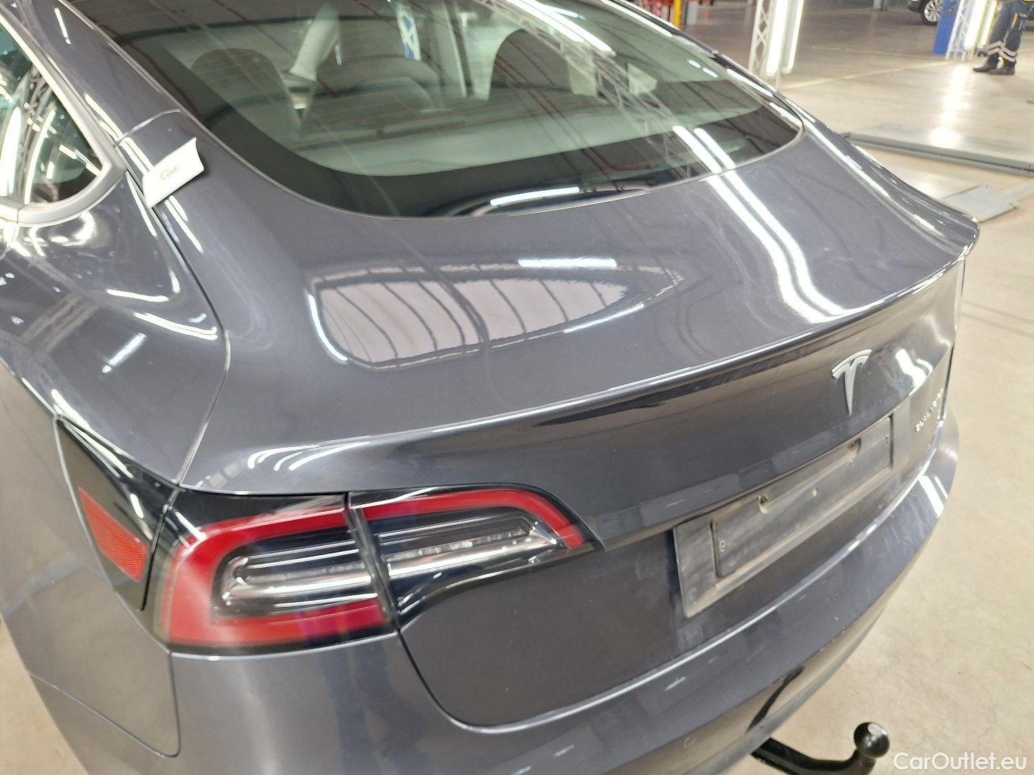  Tesla  Model 3 Tesla,  '18 BEV, Tesla  Long-Range Dual Motor AWD 4d #42