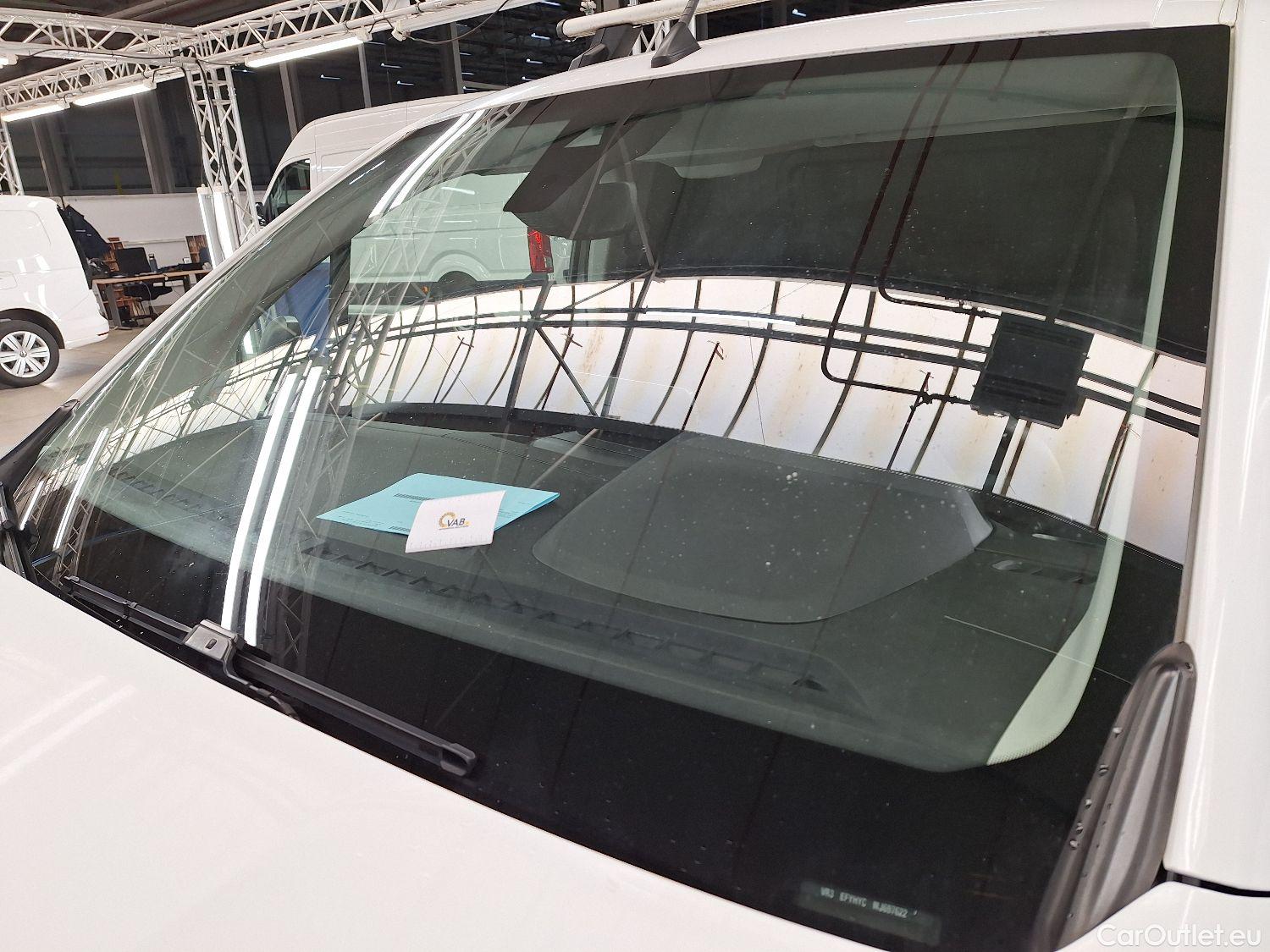  Peugeot  Partner Peugeot, _ '18, Peugeot  1.5 BHDi L1 Light 75kW s/s Premium #17