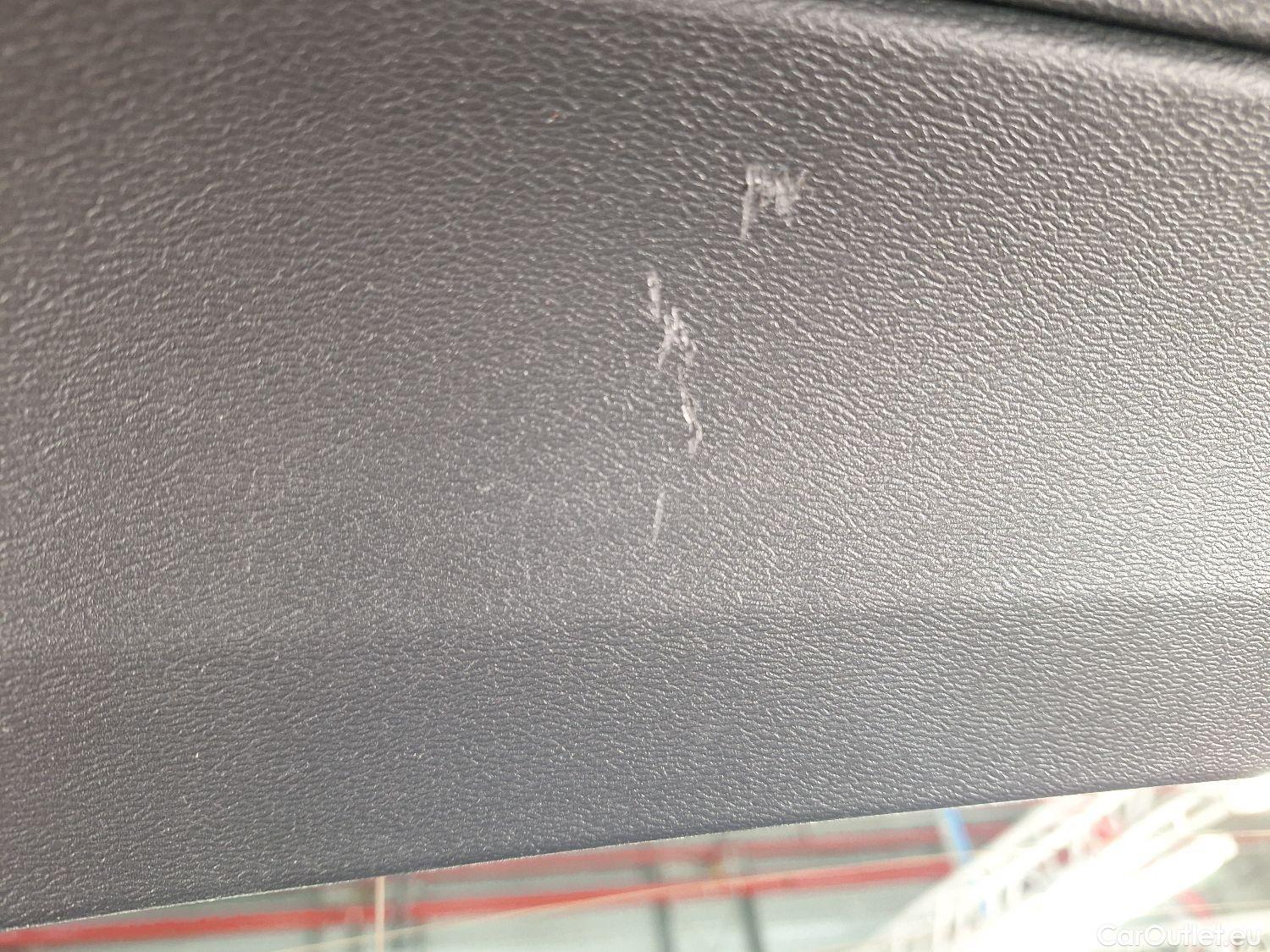  Volvo  XC 40 Volvo, XC40 '17, Volvo XC40 D3 Geartronic Momentum Pro 5d #13