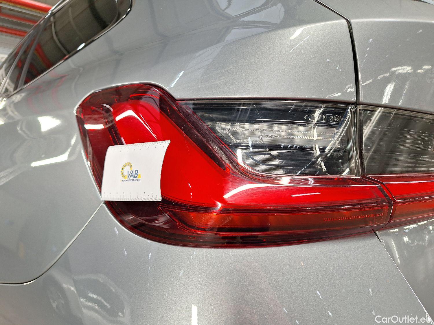  Bmw  Serie 3 BMW, 3-serie Touring '18, BMW 3 Reeks Touring 318dA (100 kW) 5d #12