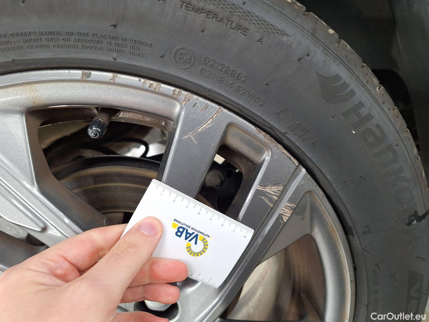  Peugeot  208 Peugeot,  '19, Peugeot  1.5 BlueHDi 100 MAN6 S&S Active pack 5 #3