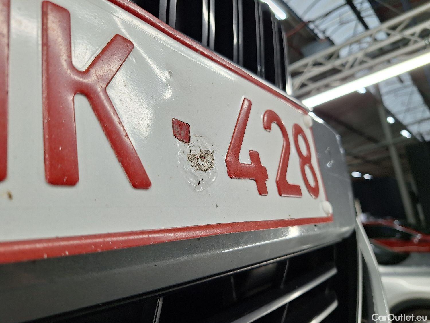  Bmw  Serie 3 BMW, 3-serie Touring '18, BMW 3 Reeks Touring 318dA (100 kW) 5d #4