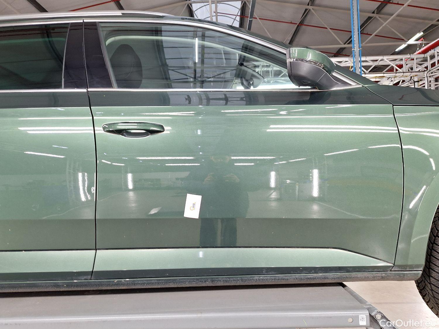  Skoda  Superb Skoda,  Combi '15, Skoda  Combi 1.6 CRTDI 88kW DSG7 Ambition 5d #6