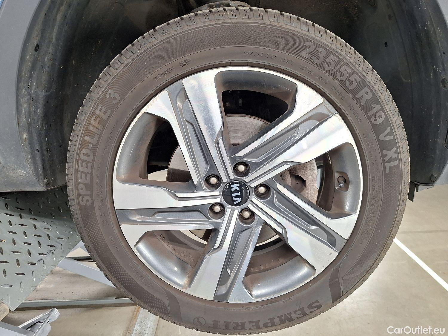  KIA  Sorento Kia,  '20, KIA  Sense 1.6 HEV 4WD AT6 5d 7pl #1