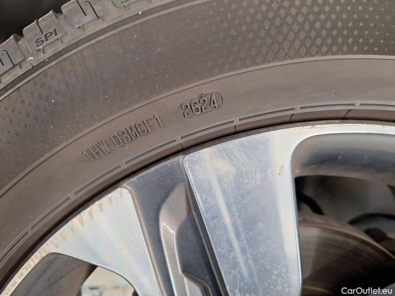  KIA  Sorento Kia,  '20, KIA  Sense 1.6 HEV 4WD AT6 5d 7pl #2