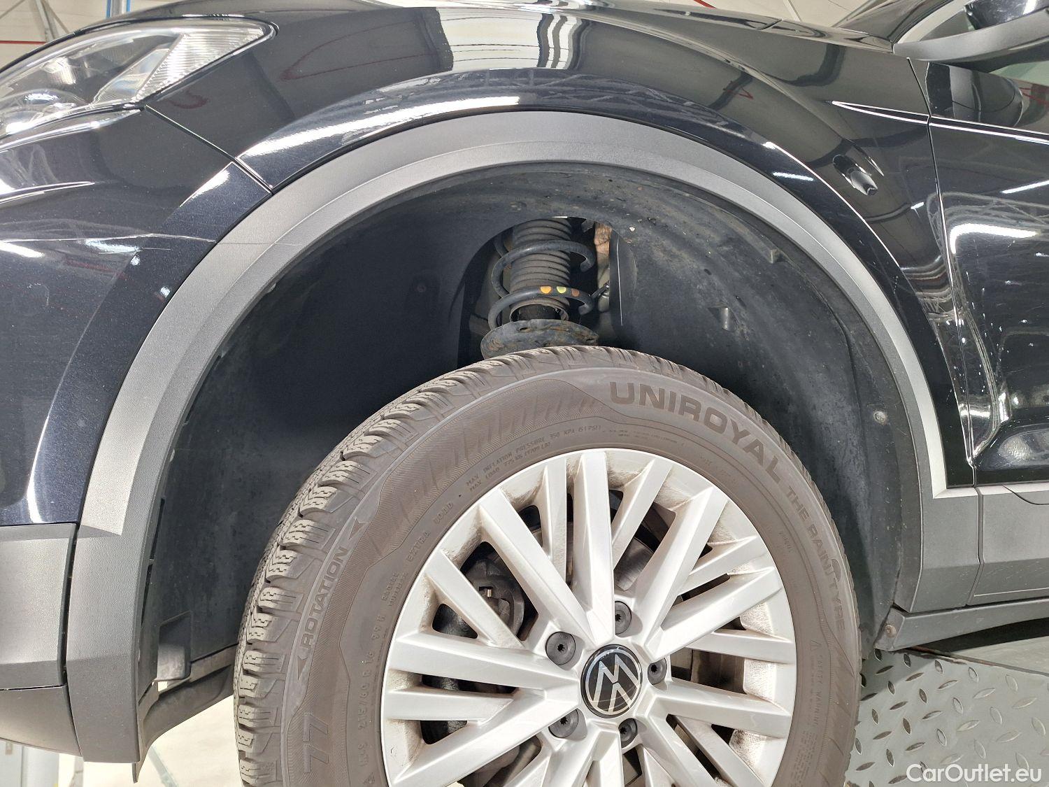  Volkswagen  T-ROC VW,  '17, Volkswagen  1.5 TSI Style DSG 5d #3