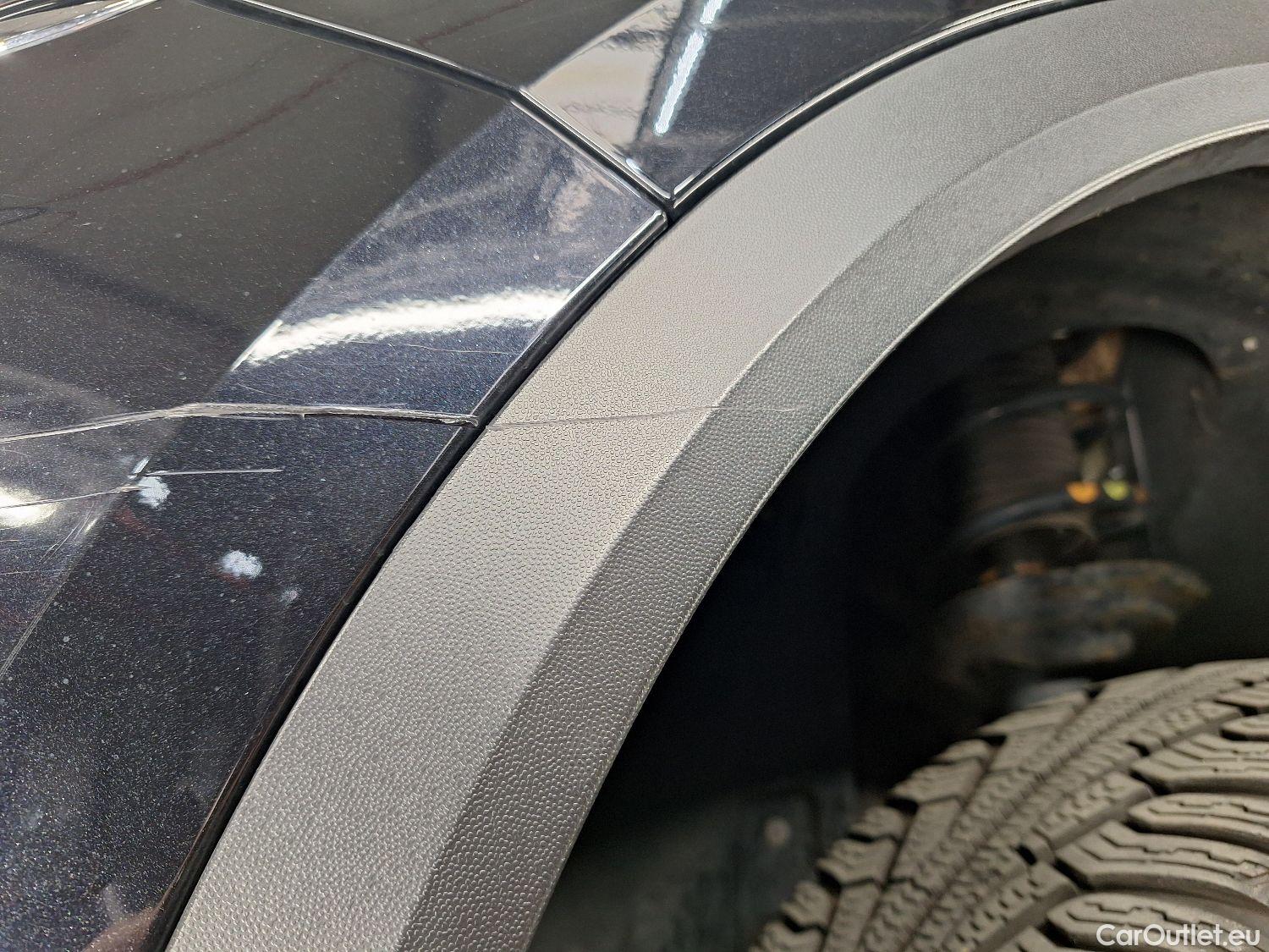  Volkswagen  T-ROC VW,  '17, Volkswagen  1.5 TSI Style DSG 5d #4