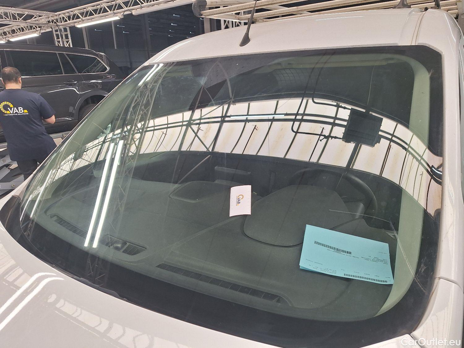  Ford  Transit Connect Ford, _Trans.Conn FL'18, Ford  1.5 TDCi 74kW L2 Trend 4d #72