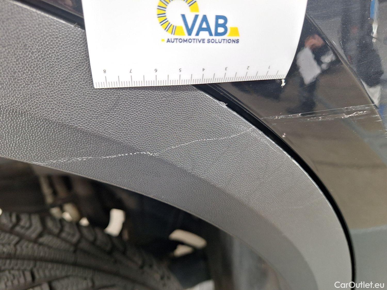  Volkswagen  T-ROC VW,  '17, Volkswagen  1.5 TSI Style DSG 5d #6