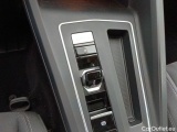  Volkswagen  Golf  Volkswagen Variant VIII 1.0 eTSI 81kW DSG Life 5d #32