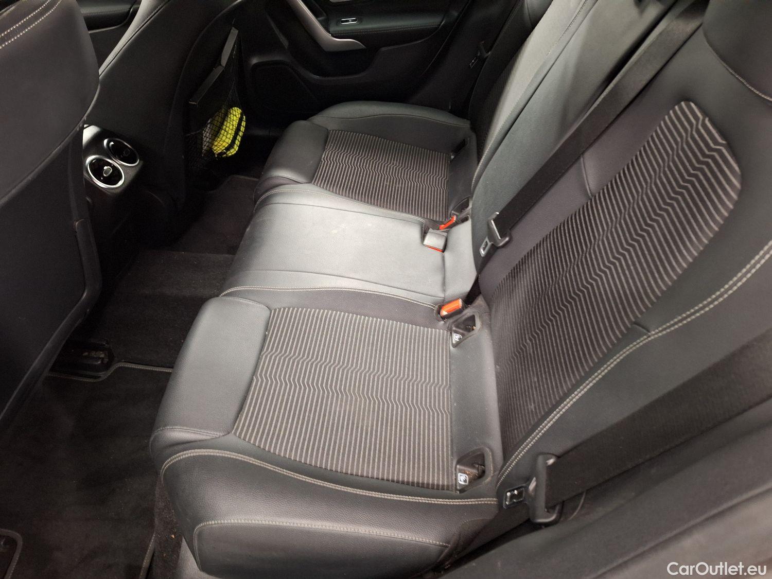  Mercedes  CLA-Klasse Mercedes, CLA-Class SB '19, Mercedes-Benz CLA Shooting Brake CLA 180 d Busines #24